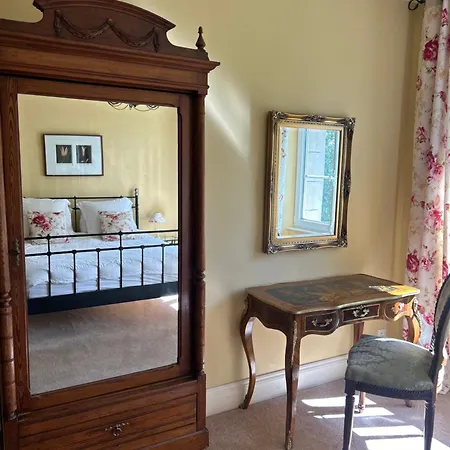 Chateau De Vaudezert And The Gate House Juvigny-Val-d'Andaine