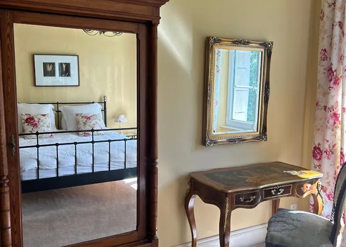 Chateau De Vaudezert And The Gate House Juvigny-Val-d'Andaine